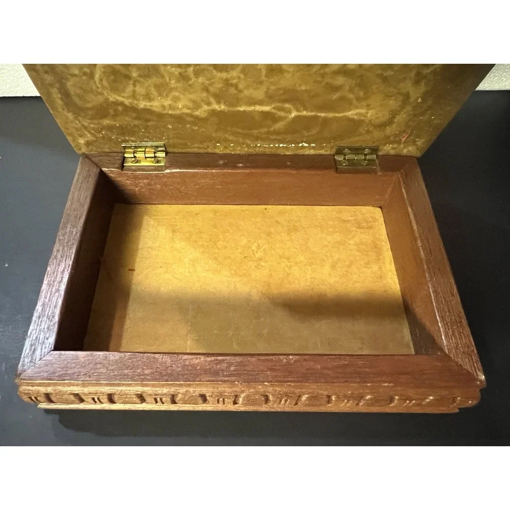 Vintage 1970s Dante Carpenter's Jewelry Trinket Box Mahogany Chip stone (1727)‎